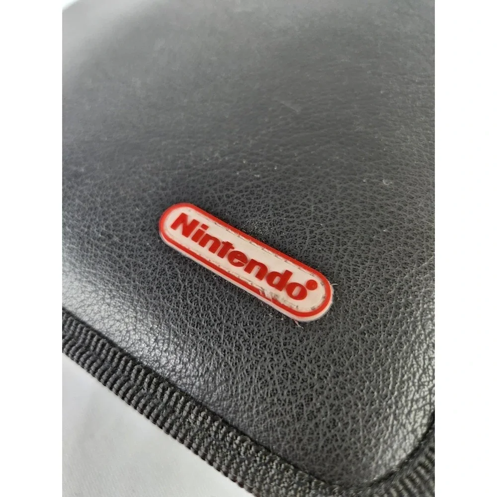 Vintage Nintendo GBA Game Boy GAMEBOY Advance 32 Case Folder Binder Black‎ Rare